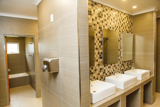 Badplaas, A Forever Resort: 4-Sleeper Economy  Rondavel. Open plan (4 single beds)